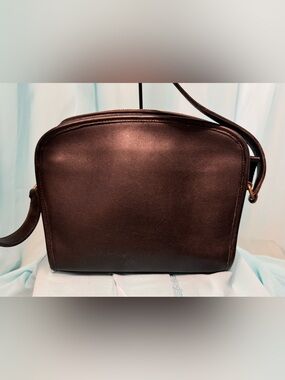 Vintage Coach Metropolis Black Leather Crossbody Shoulder Bag Purse  9087